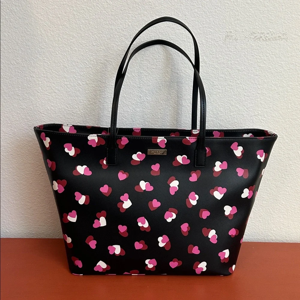 SOLD Kate Spade Margareta Flutter Hearts Tote NWT - Picture 1 of 9